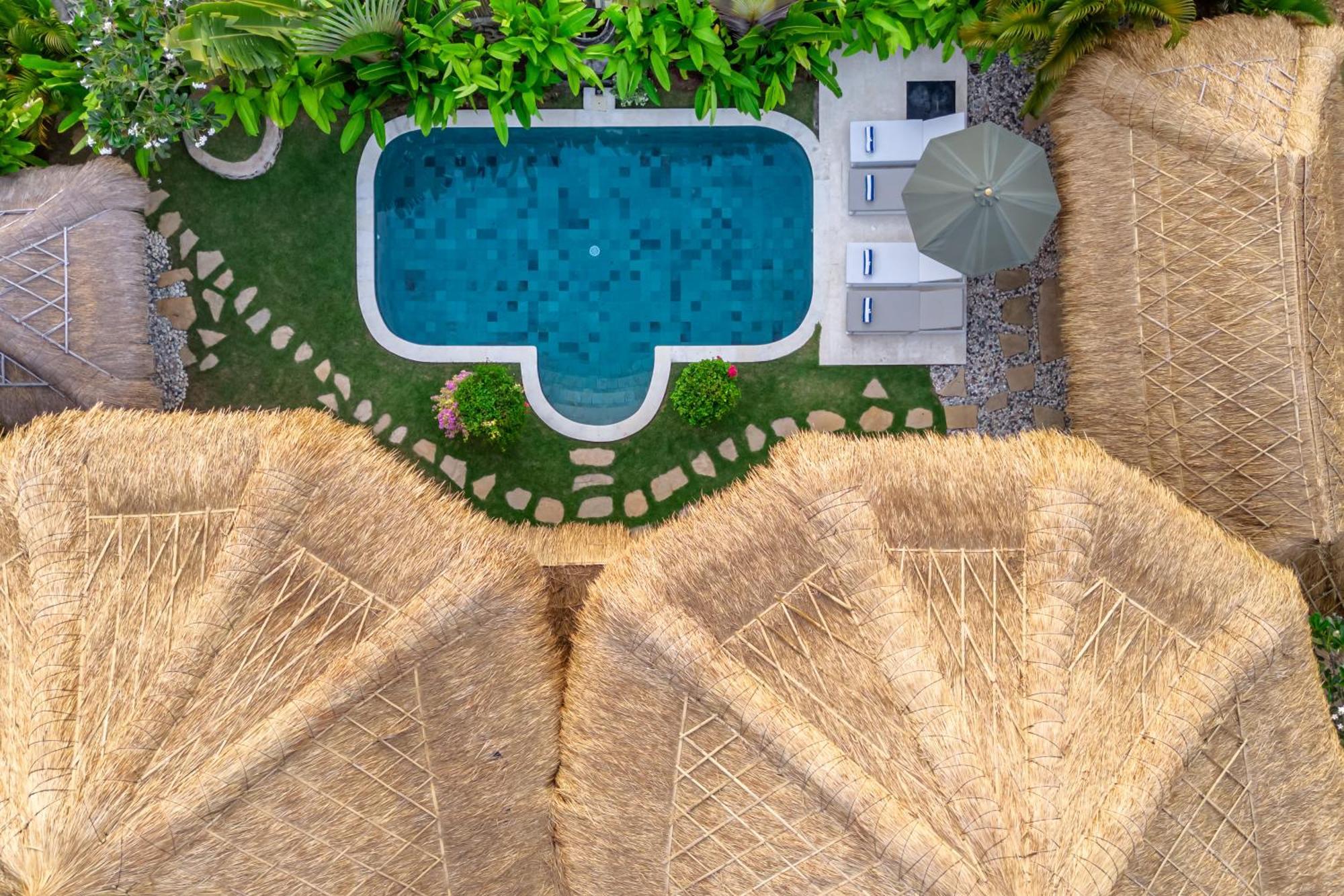 Balangan Beach Villa Idaman Bungalows Jimbaran Exteriör bild