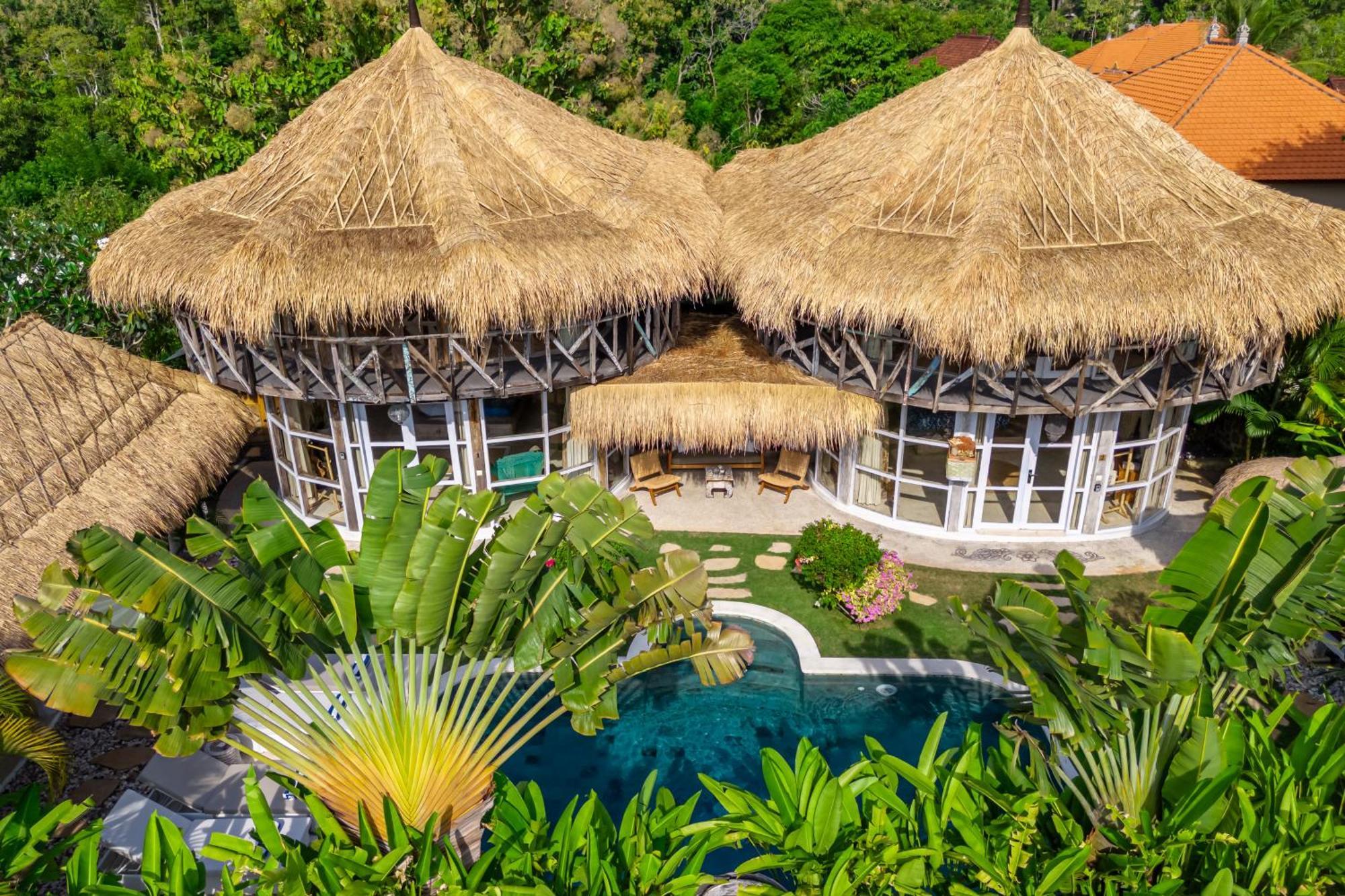 Balangan Beach Villa Idaman Bungalows Jimbaran Exteriör bild
