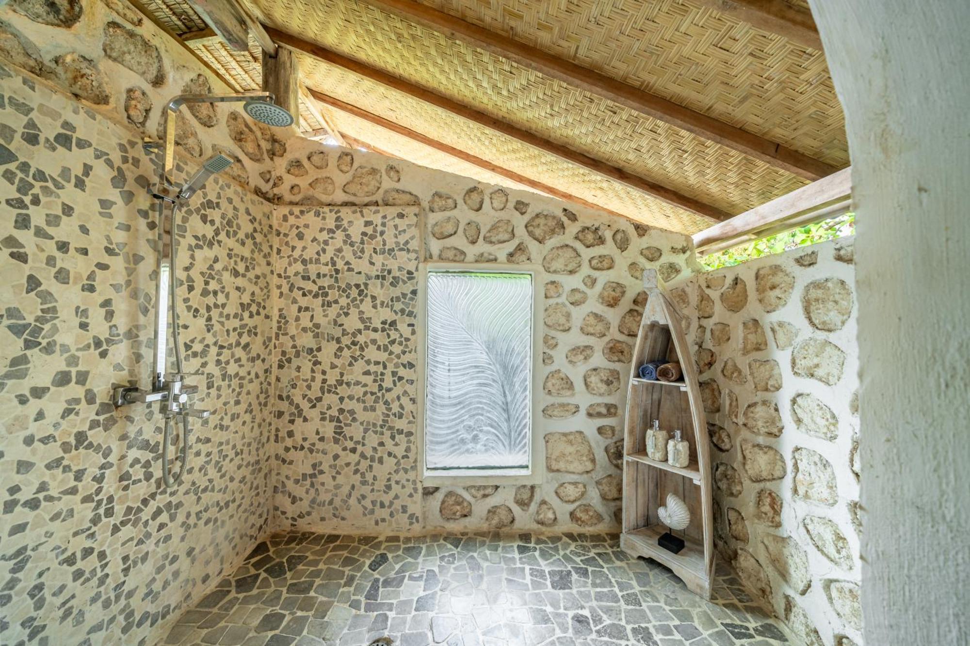 Balangan Beach Villa Idaman Bungalows Jimbaran Exteriör bild